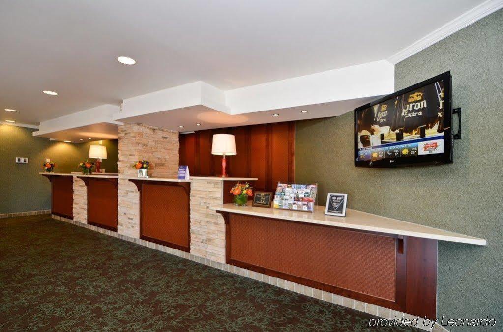 Best Western Plus Langley Inn Ngoại thất bức ảnh